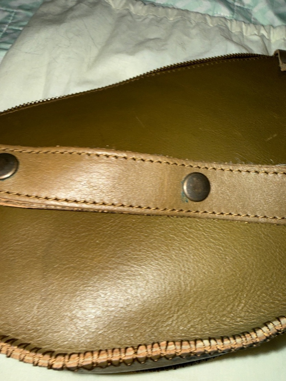 Lyon’s Leather Sage Biggie Bee Convertible Pouch-please read - Picture 9 of 13